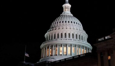 Senaatti hyväksyi rahoitus­kompromissin – USA:n hallinnon sulku lähenee mahdollisesti loppuaan | Uutisia lyhyesti