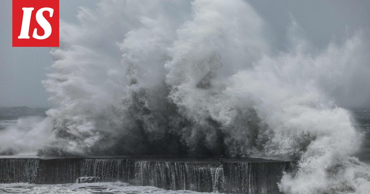 Yli 10 kuoli Fung-wong-supertaifuunissa Filippiineillä – myrsky jatkaa kohti Taiwania