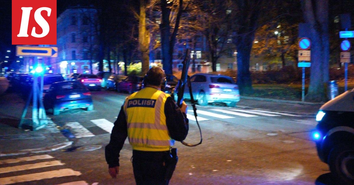 Epäonnisen peuran vierailu Helsingin keskustassa päättyi poliisin laukaukseen