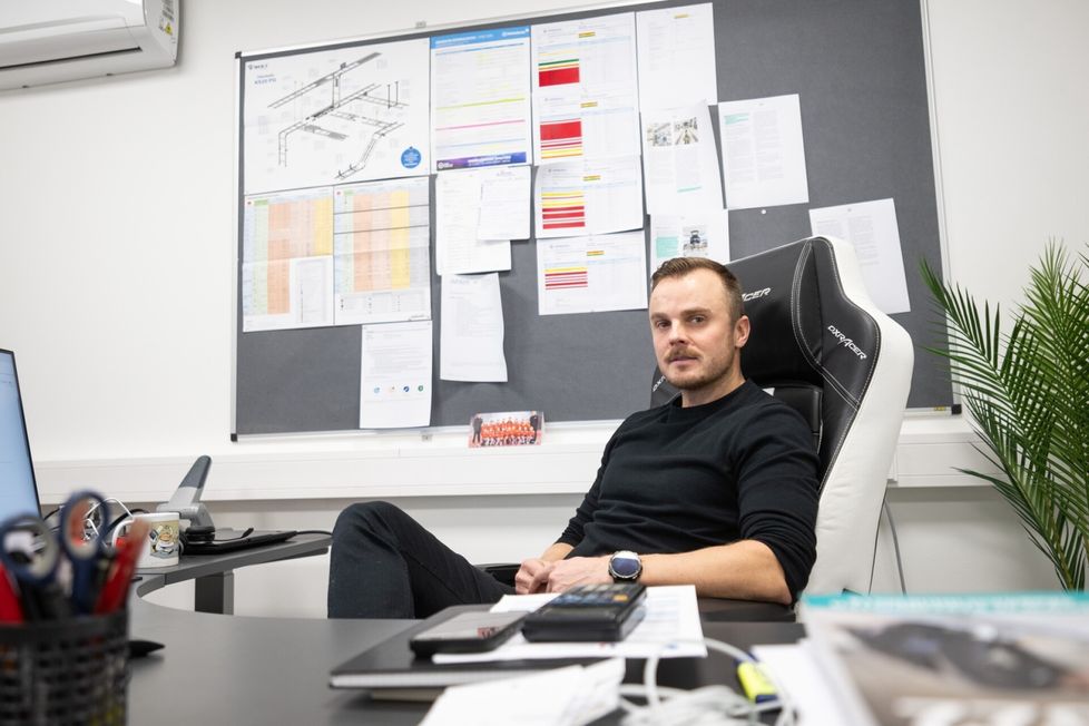 Ville Juhalasta tuli vuonna 2014 Insinööritoimisto Unto Rantasen ainut omistaja. Kymmenen vuotta myöhemmin hän möi yrityksen talotekniikkakonserni QMG:lle.