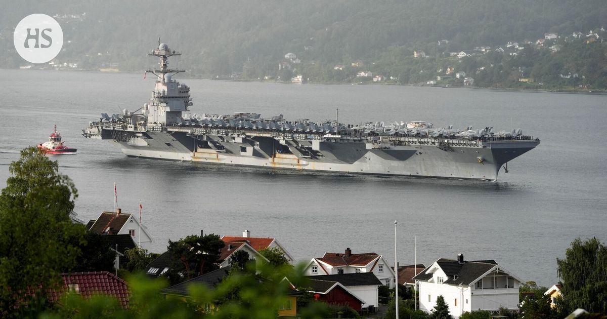 Lentotukialuksia ei siirrellä noin vain: Mitä varten maailman suurin sotalaiva on nyt Karibialla?