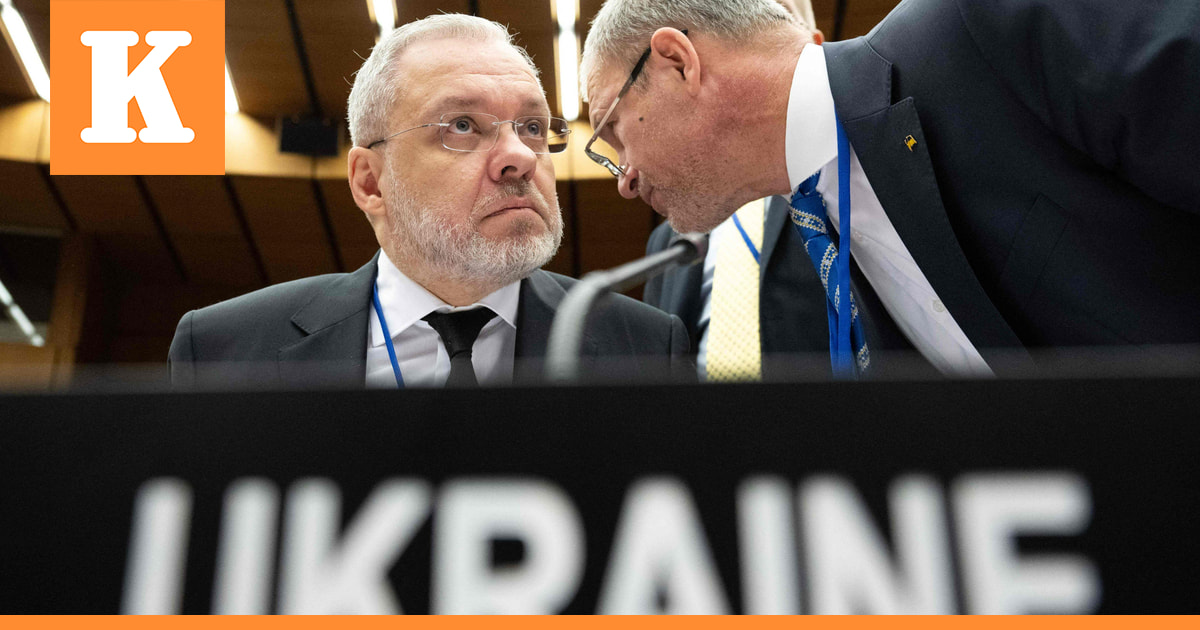 Ukrainan oikeus- ja energiaministerit jättivät eronpyyntönsä korruptioskandaalin vuoksi