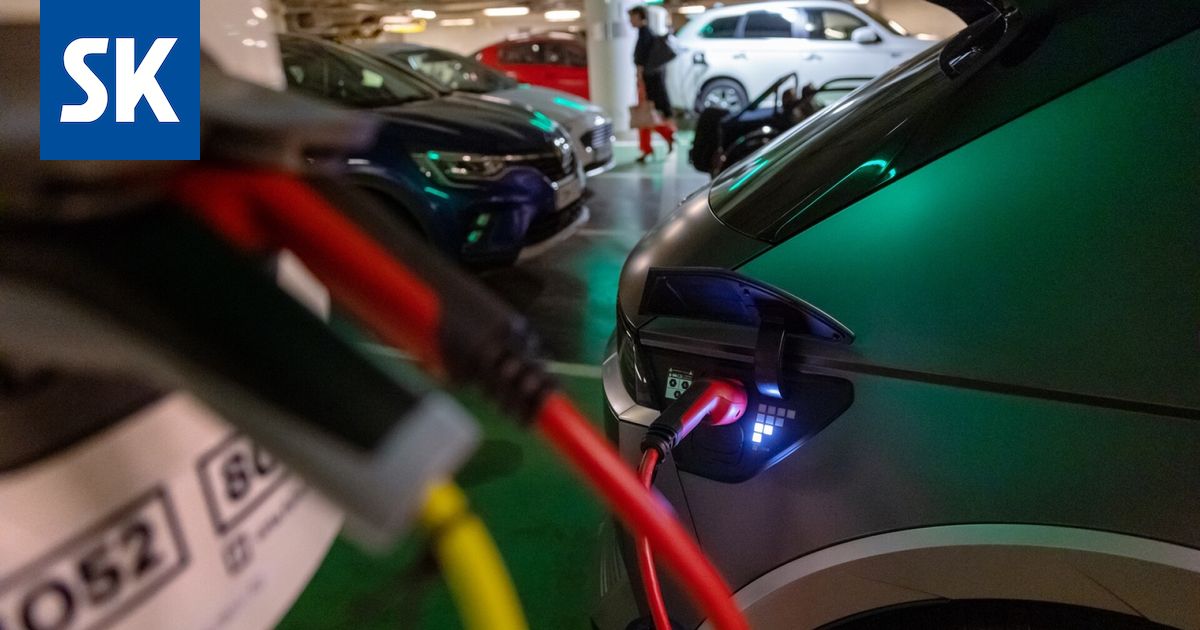 Sähköauton lataamisesta saa nyt rahaa, mikäli suomalaisfirman älynväläys lyö läpi