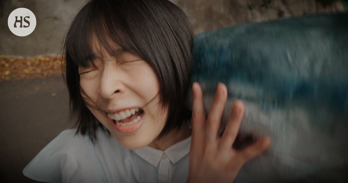 Elokuva-arvio | Hillittömän huono japanilaisparodia pilkkaa haielokuvia - HS.fi