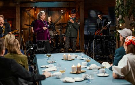 Jormas-yhtyettä nuorena ihaillut Pelle Miljoona kertoo jaksossa olevansa ylpeä ja iloinen, että on saanut nyt tavata Pepen.