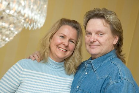 Pepe Willberg ja hänen tuleva vaimonsa Pauliina Visuri maaliskuussa 2005.