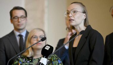 Ykkösaamun vieraana on Minja Koskela, mitä haluat kysyä Vasemmistoliiton puheenjohtajalta? | Politiikka