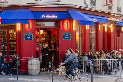 Le Carillon -kahvila oli yksi terroristien kohteista.