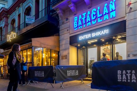 Bataclan on edelleen toiminnassa. Sen nimi on symboloinut pariisilaisille jo 10 vuoden ajan terrori-iskujen herättämää kauhua.