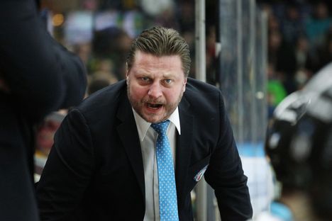 Pasi Nurminen on toiminut Pelicansissa myös valmentajana.