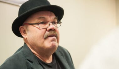 Viihdetaiteilija Jaakko Tepolle järjestetään suuri muistokonsertti Joensuussa – esiintyjinä tunnettuja nimiä | Pohjois-Karjala