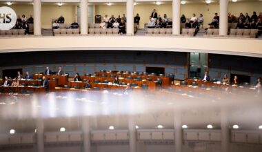 JSN:ltä langettava päätös kahden kansanedustajan suhdeuutisesta