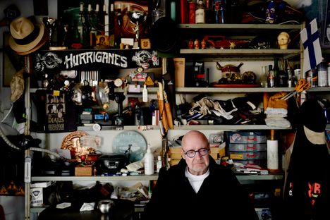 Lasse Norres Vantaalla, kotinsa autotallissa lokakuussa 2025.