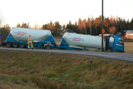 Porvoossa sattui kuolonkolari.