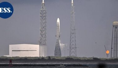 Tämä laukaisu voi ratkaista, viekö Nasan Marsiin Elon Musk vai Jeff Bezos | Uutissuomalainen - Etelä-Suomen Sanomat