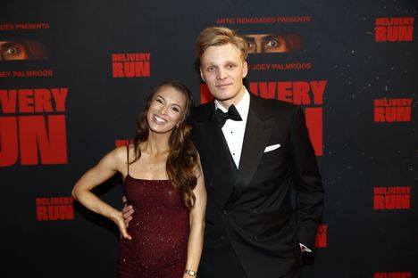 Dora ja Joey Palmroos juhlivat marraskuun alussa Delivery Run -elokuvan ensi-iltaa.