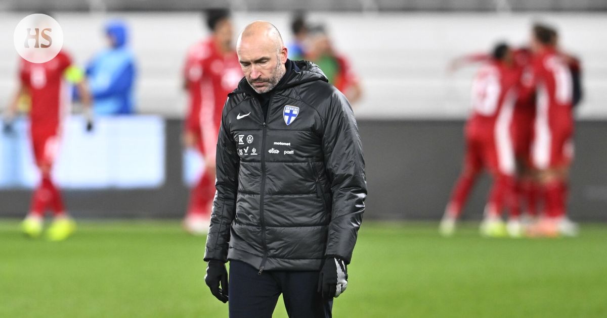 Huuhkajien päävalmentaja häpeällisen tuloksen jälkeen: ”Meidän pitää panna pitkät valot päälle”