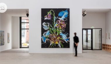 Makasiini Contemporaryn avajaisnäyttely saa täkäläiset näyttämään pieniltä tekijöiltä