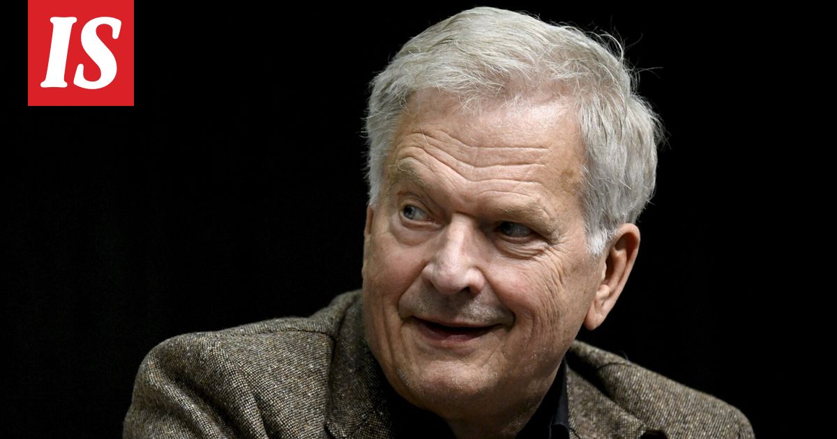 Yle: Nyt puhuu tyrmätyn pronssipatsaan veistäjä – ”Kysyin Niinistöltä, häiritseekö häntä...”