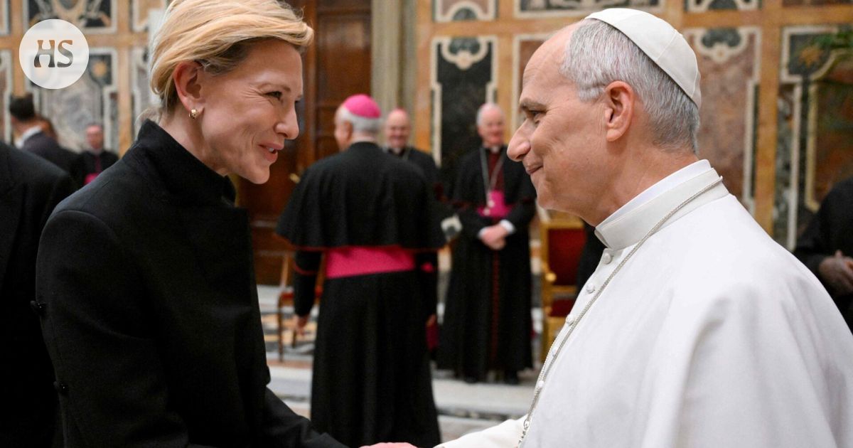 Paavi tapasi Hollywood-tähtiä | HS.fi