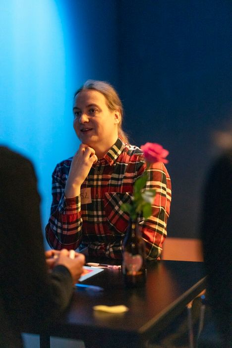 Erkki Mattila ajattelee, ettei kukaan tule hakemaan häntä kotoa.