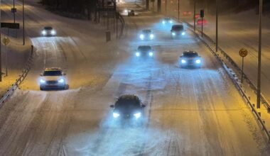 Alkavalla viikolla luvassa talvista säätä – ”Ei pitäisi olla kesärenkaita käytössä” | Uutisia lyhyesti