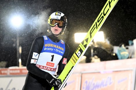 Mico Ahonen maailmancupin kisassa Rukalla marraskuussa 2023.