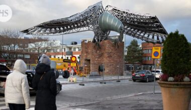 Valtava Korppi-veistos on valmistumassa Tikkurilaan – ”On sitä huonompiakin nähty”, toteaa Aira Määttä