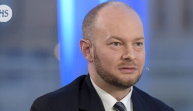 Aamulehti: Sampo Terhoa ja muita Tampereen johtajia uhkaa irtisanominen