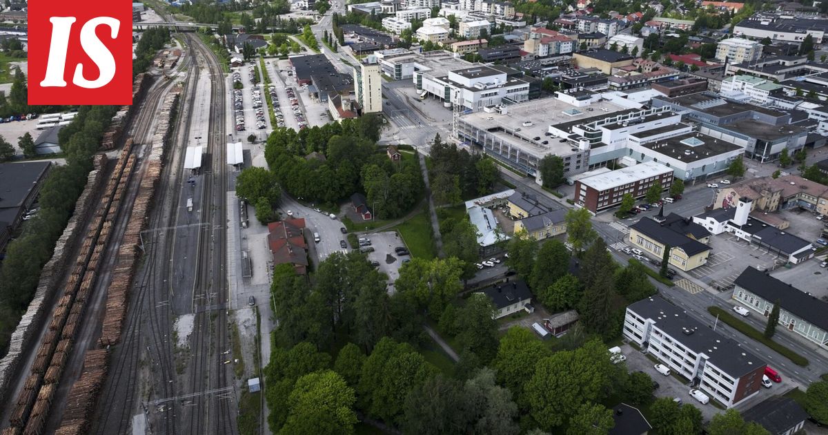 Turku antoi vihreää valoa tunnin junalle – Espoossa keskustelu kesken