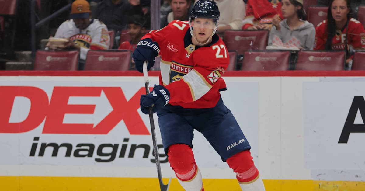 Eetu Luostarinen poissa NHL-seura Panthersin riveistä | Urheilua lyhyesti