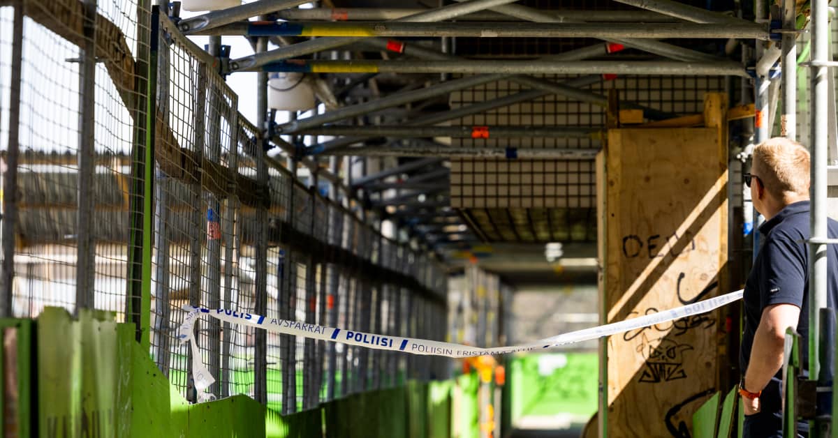 Kävelysilta romahti 24 ihmisen alta Espoon Tapiolassa – kahta syytetään rikoksista | Uusimaa