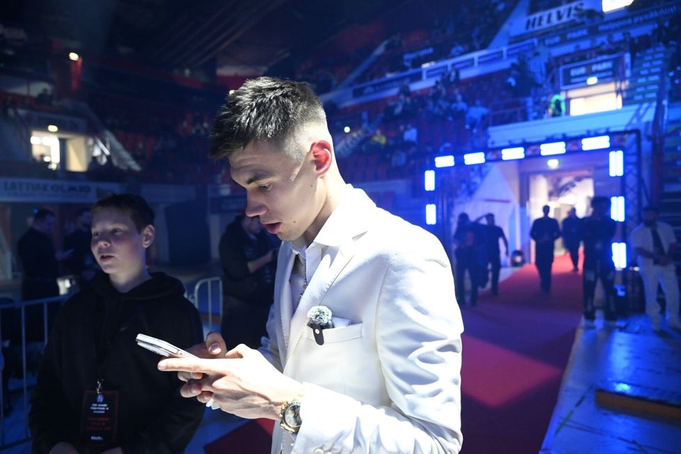 Max Hynninen on Ice Cagen perustaja.