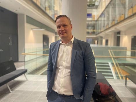 Saku-Petteri Perintö Helsingin käräjäoikeudessa.