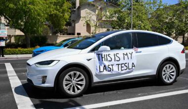 Kysely: yli 40 prosenttia sähköauton kuljettajista välttäisi Teslan omistamista poliittisista syistä | Uutisia lyhyesti