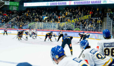 Lukko esitteli Raumalla ylivoima­tehojaan – ensimmäisenä suomalais­ryhmänä CHL:n puolivälieriin | Urheilua lyhyesti