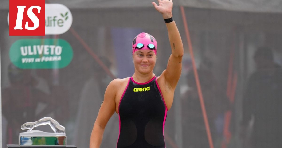 Louna Kasvio avautuu törkeästä käytöksestä uimahallissa