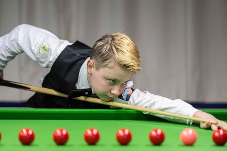 Vilho Ylitalo hakee nyt menestystä snookerissa.