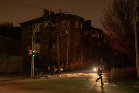 Kiova piemeni sunnuntaina Venäjän iskujen aiheuttamien sähkökatkojen vuoksi.