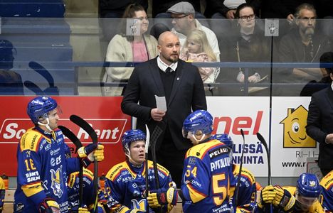 Jonne Virtasen Jukurit on ollut SM-liigan alkukauden suuryllättäjä. Ja Alberts Smits Jukurien.