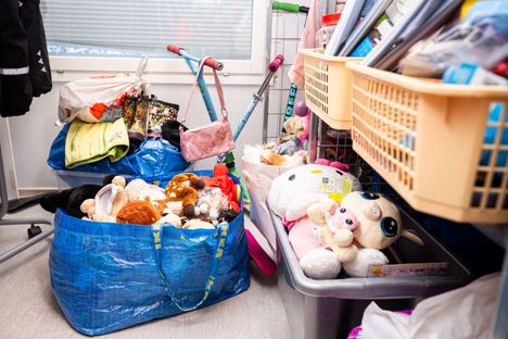 Karteroopissa on jaettu neljän toimintavuoden aikana yli 100 000 kiloa lahjoitettuja vaatteita, leluja ja kodintekstiileitä. Avuntarvitsijoiden määrä on lähes tuplaantunut alkuvuodesta.