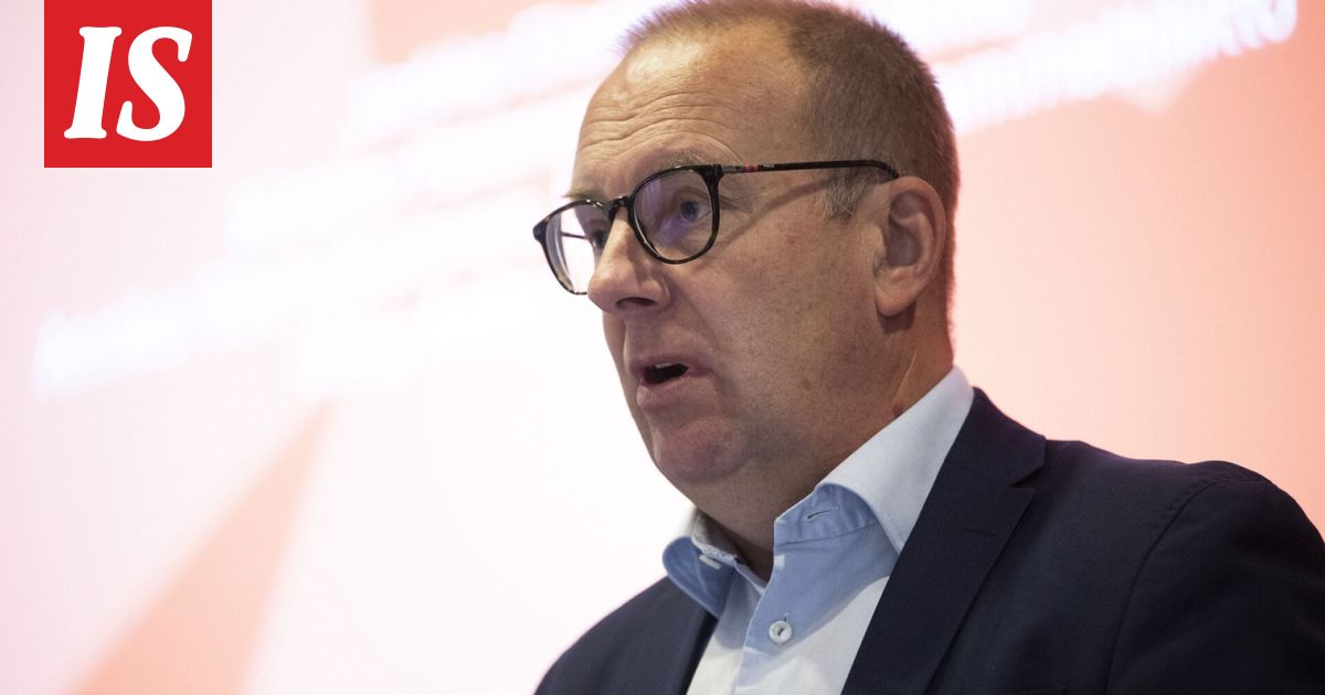SAK:n Jarkko Eloranta peräänkuuluttaa toimia työllisyyteen ja malttia eläkekeskusteluun