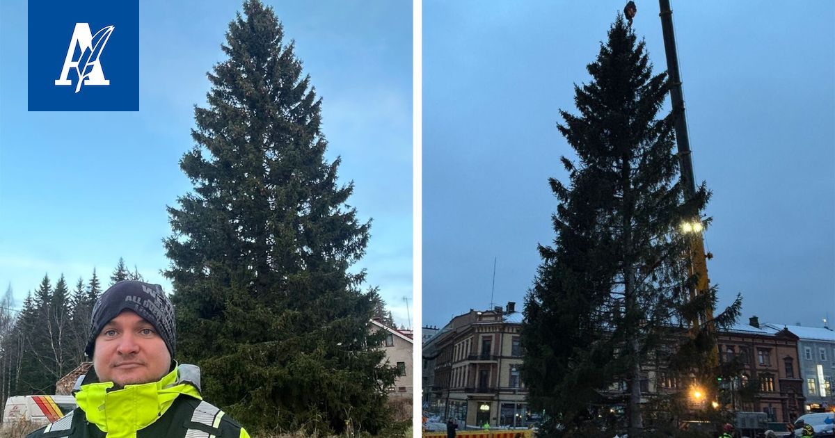 Keskustorin joulukuusi vaihtui lennossa toiseen – alkuperäinen puu katkesi nostettaessa