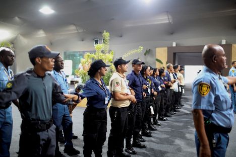 Viranomaiset estivät pääsyn onnettomuuspaikalle.