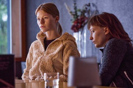 Kylmä kausi -sarjan tuotantokausi on kahdeksan jakson mittainen.