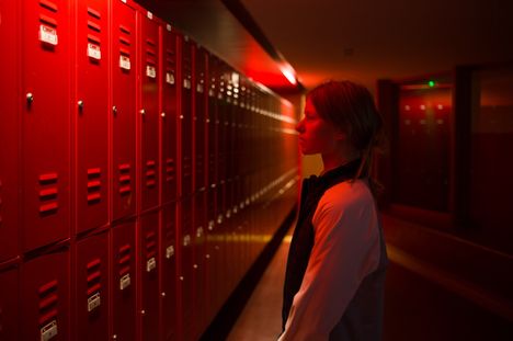 Kylmä kausi -sarjaa on kuvailtu muun muassa psykologiseksi trilleriksi.