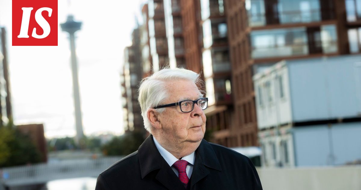 Kalervo Kummola näki terassilta entisen aisaparinsa, josta tuli Putinin kätyri