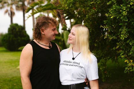 Sinkku-Tim ja varattu Inka pääsivät nauttimaan muun muassa jalkahoidosta unelmatreffeillään.