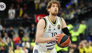 Mikael Jantunen hurjana Miikka Muurisen Partizania vastaan