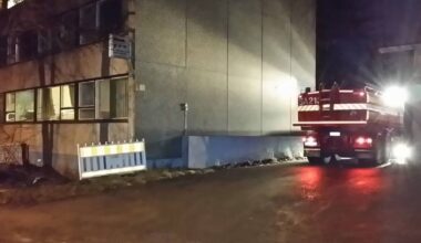 Kymmenen vuoden takainen Rauman vastaanottokeskuksen tuhopoltto on saatu selvitettyä – kolme miestä epäiltyinä | Satakunta